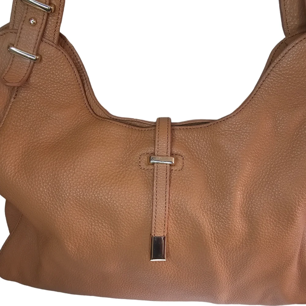 Vince Camuto women's colour tan 100% leather handbags size OS